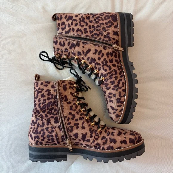 Leopard boots size 6.5 - Picture 4 of 7